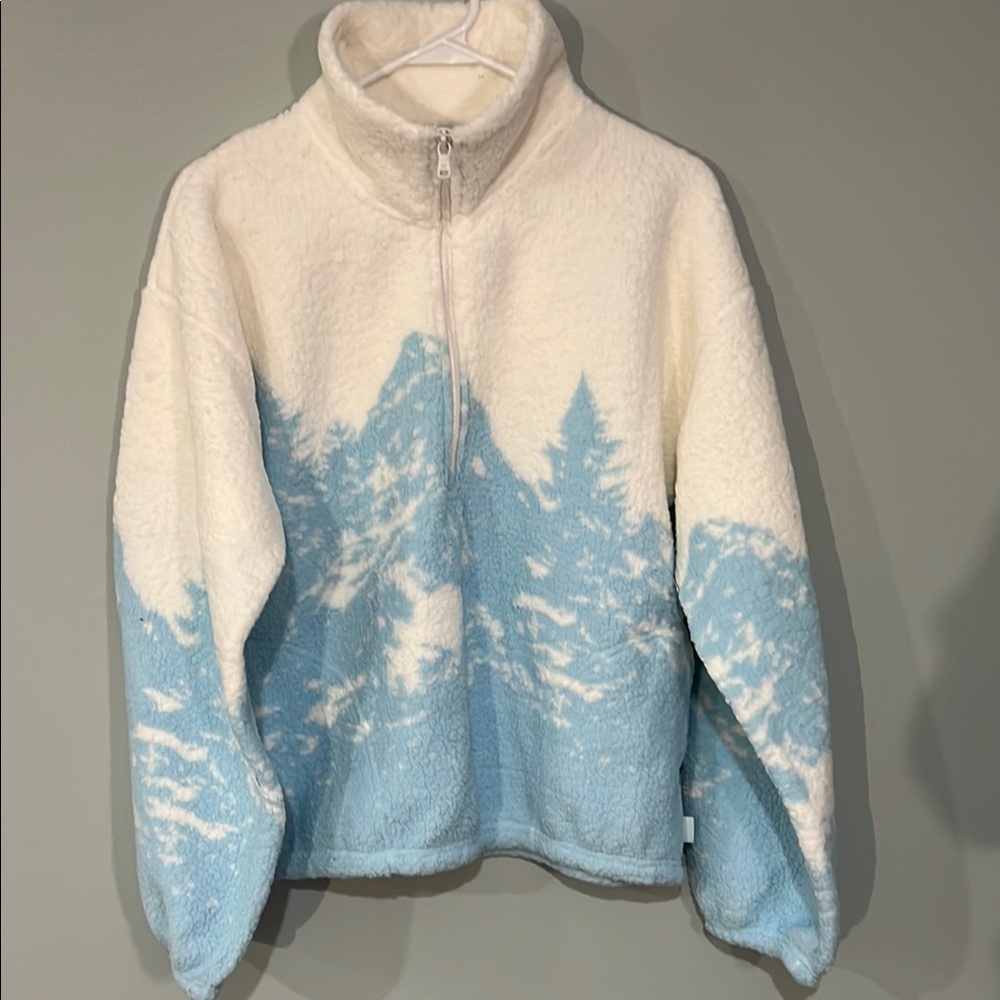 Gilly Hicks White and Light Blue Sherpa Zip-Up Pullover